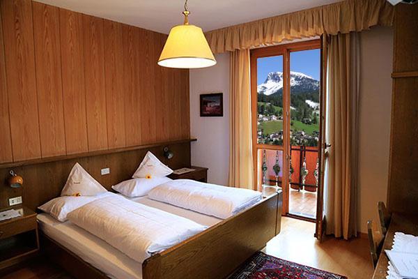 Garni Panoramik Hotell Ortisei Exteriör bild